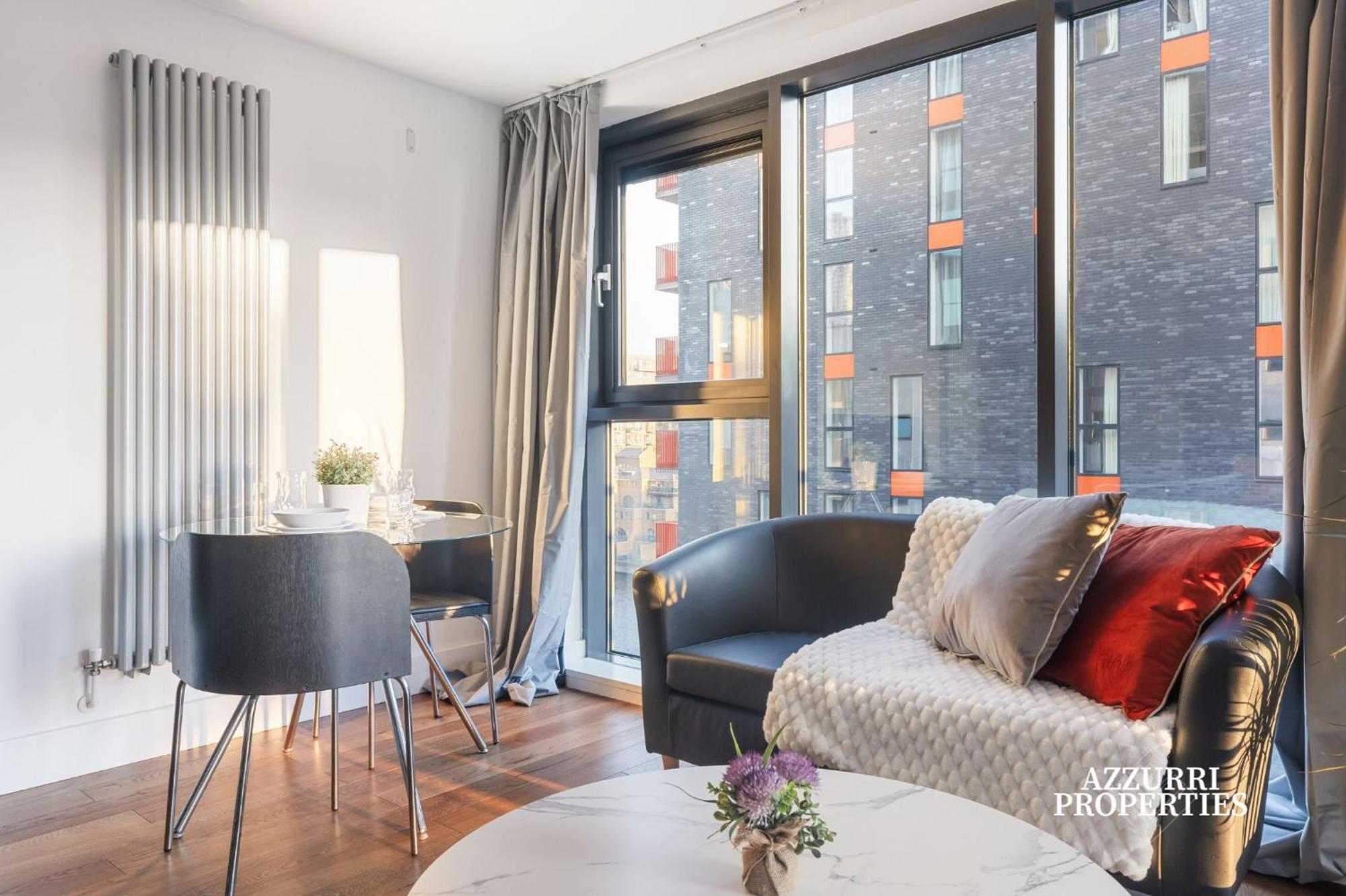 Apartment Short At Millharbour London